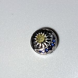 Bracelet charm
